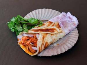 Veg Keema Roll