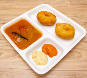 Sambar Vada (1 Pc)