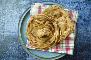Laccha Paratha