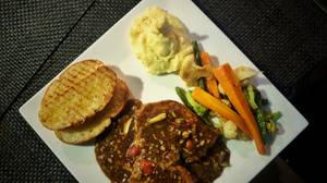 Chicken Steak with Pepper Garlic Hot Sauce