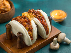 Mushroom And Bell Pepper Bao