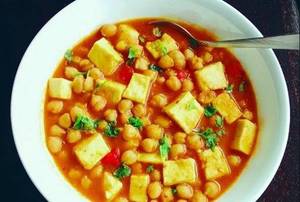 Chana Paneer