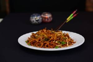 Veg Hakka Noodle