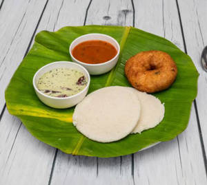 2 Idly 1 Vada (Combo)