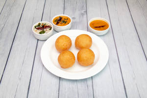 Mysore Bonda (4 Pcs)