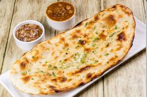 Naan (2 Pcs) with Chana
