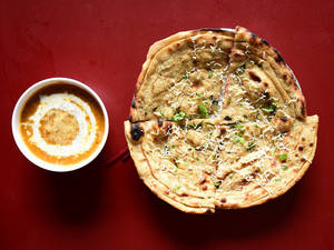 Aloo Cheese Paratha With Dal Makhni