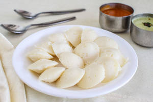 Button Idli
