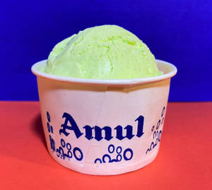 Green Pista Ice cream