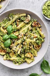 Pesto Cream Pasta Non Veg
