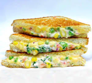 Spinach Corn And Cheese Sandwich