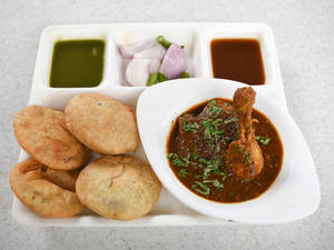 Sattu Kachori with Chicken