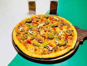 Exotica Pizza Veg (9 Inch)
