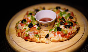 Veggie Delight Excess With Olives Pizza [7 Inch]