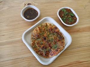 Amritsari Chole Kulcha (1 Pc)