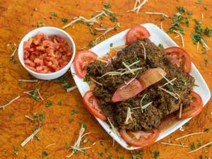 Qtr Chicken Masala + 2 Paratha