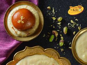 Gulab Jamun with Rabri [1pc]