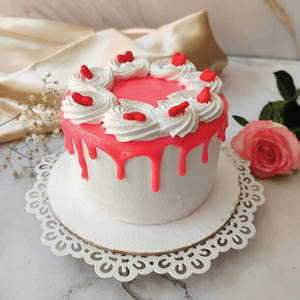 Strawberry Cake 