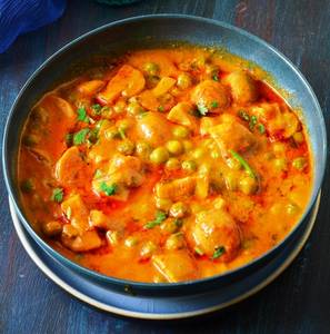 Mushroom Matar Curry