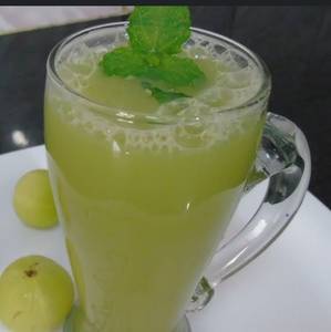 Nellikkai Juice With Ice 350ml