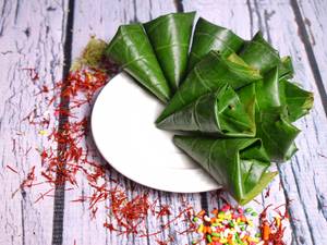 Strawberry Paan