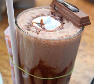 KitKat Shake