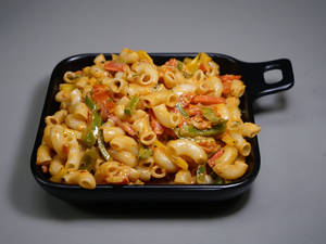 Veg Pasta(White Sause)