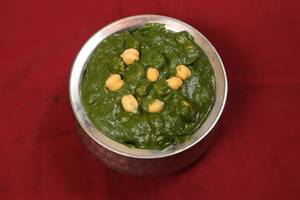 Chole Palak