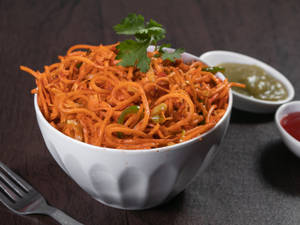 Schezwan Chicken Noodles