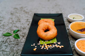 Vada (2 Pcs)