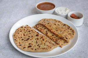Cheese Onion Capsicum Paratha