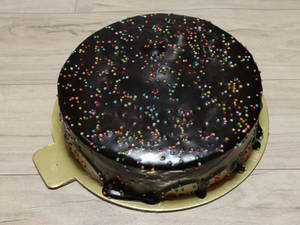 Chocolate Cream Cake 