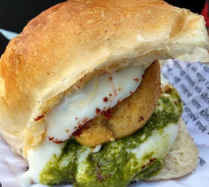 Mayo Vada Pav