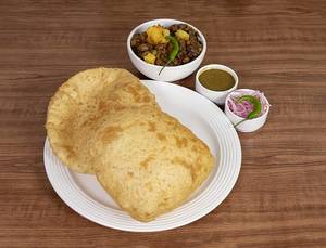 Special Chole Bhature