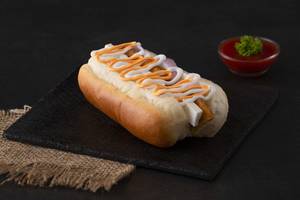 Paneer Hot Dog