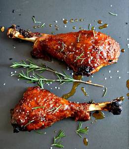 Black Pepper Roast  Two Leg Piece