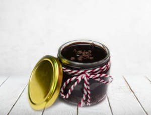 Chocolate Jar Cake 