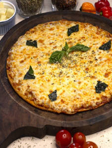 Classic Margherita Sourdough Pizza [10inches]
