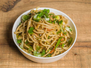 Veg Garlic Noodles
