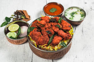 Boneless Chicken Hyderabadi Biryani