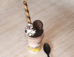 Brown Oreo Shake (300 ml)