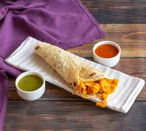 Single Achari Chicken Roll