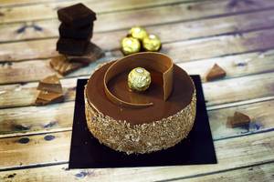 Eggless Ferrero Rocher Cake