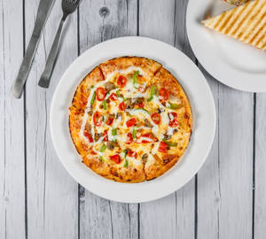 Paneer Tikaa Pizza