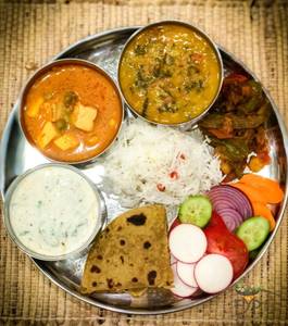 Paneer Thali