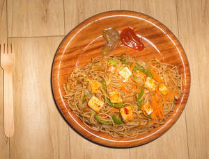 Veg Paneer Chowmin