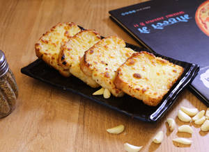 Cheese Garlic Bread