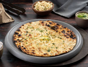 Paneer Stuffed Kulcha