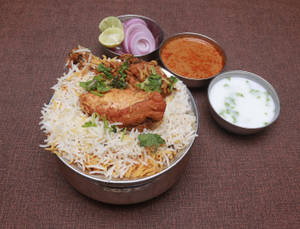 Hyderabadi Chicken Dum Biryani