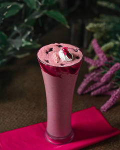 Red Velvet Milkshake